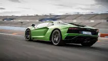 2017 Lamborghini Aventador S Coupe