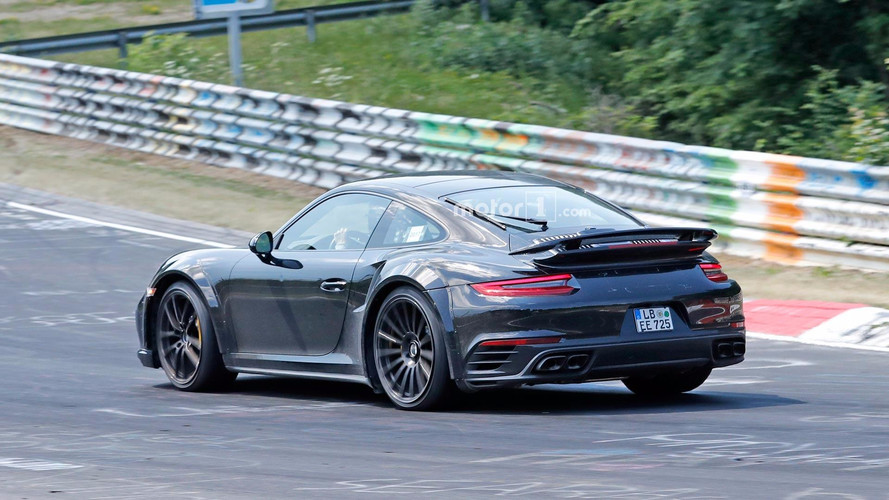 2019 Porsche 911 Turbo casus fotoğrafları