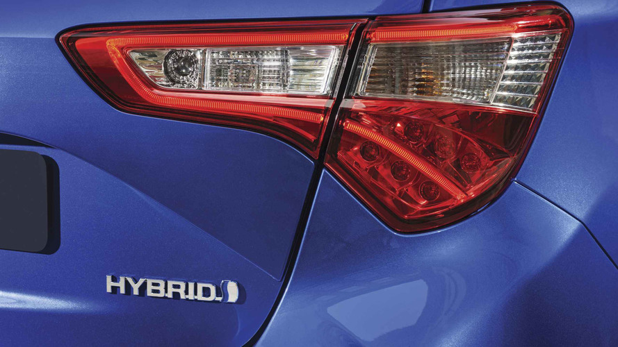 2017 Toyota Yaris Hybrid First Drive