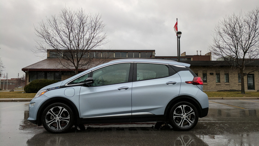 2017 Chevy Bolt EV - Canadian review
