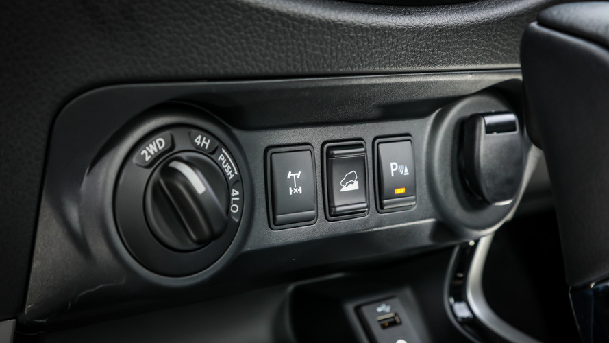 Nissan Frontier LE 2017