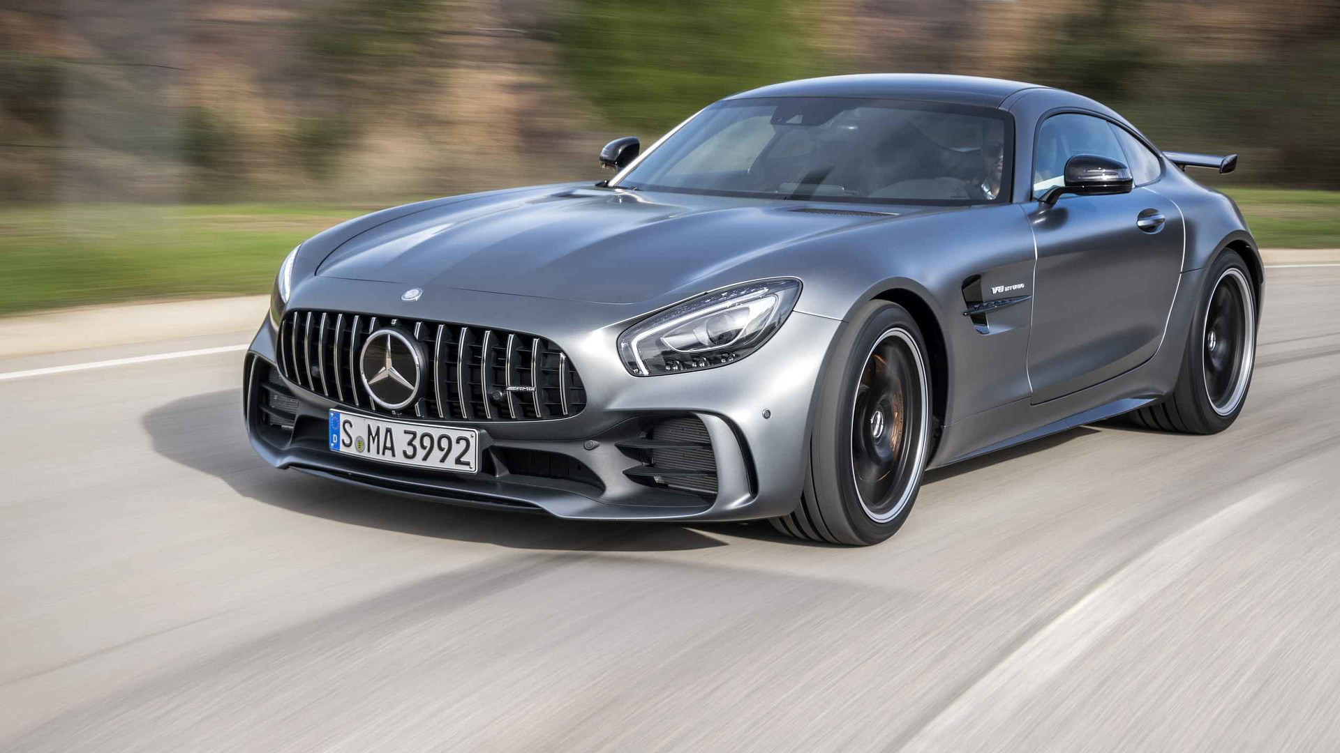 2017 Mercedes-AMG GT Review