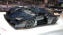 2017 SCG 003S