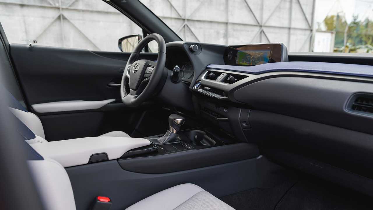 Primera prueba Lexus UX 250h 2019