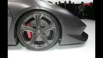 Lamborghini Sesto Elemento al Salone di Parigi 2010
