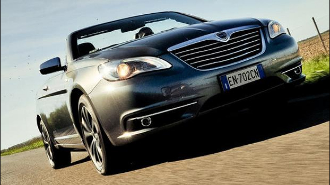 [Copertina] - Lancia Flavia, cabriolet all' 