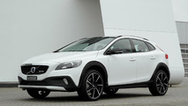 Volvo V40 Cross Country by Heico Sportiv