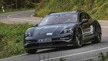 2021 Porsche Taycan Cross Turismo Teaser'ları