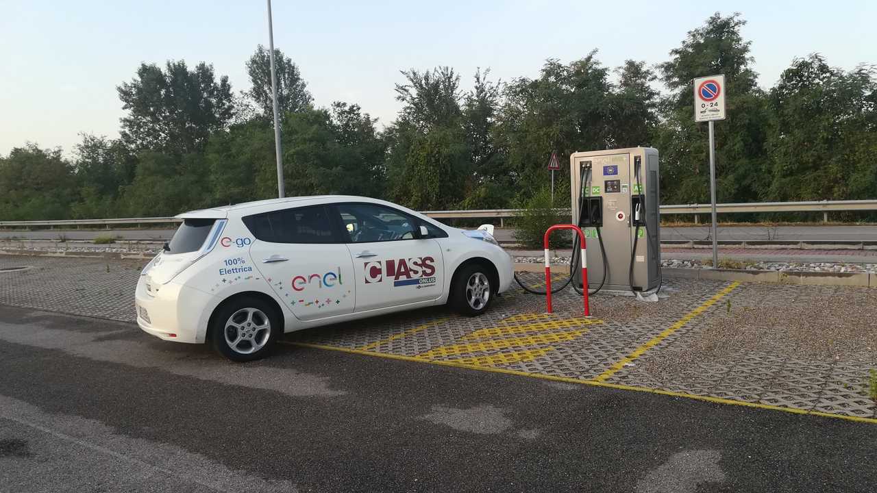 Auto elettriche, il Giro d'Italia senza inquinare