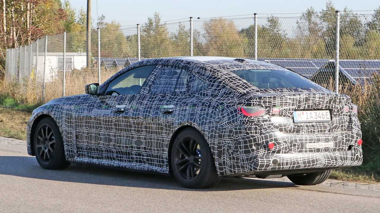 Foto spia BMW prototipo i4