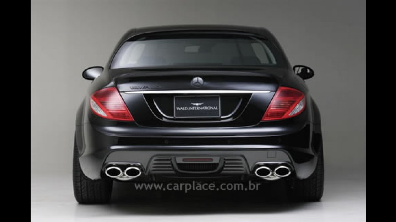 Coupé Mercedes Benz CL Class tunado por Wald International