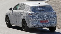 Opel C-Segment CUV Spy Pics