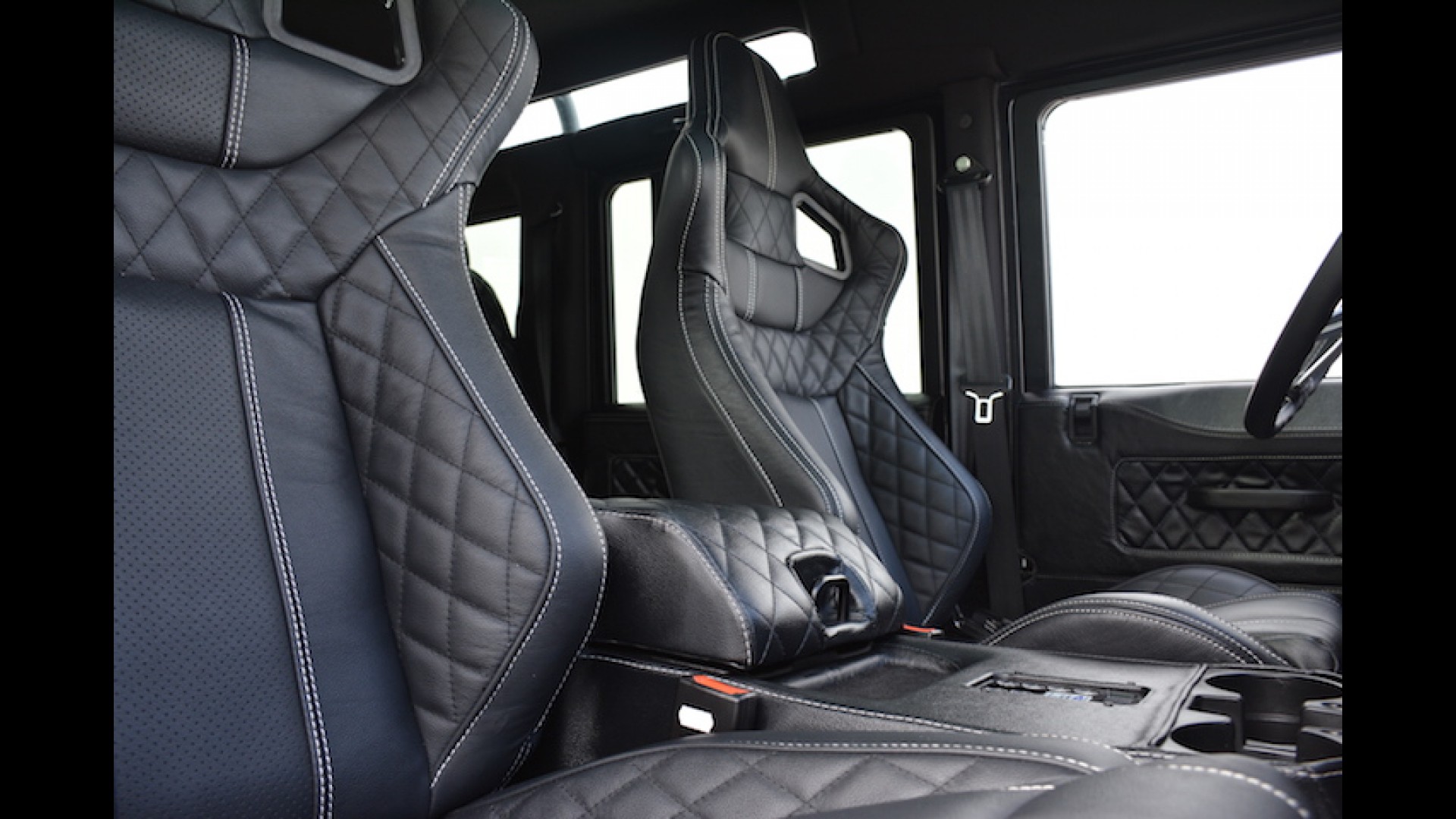 Five Lucky People Will Get to Own this Corvette-Powered Land Rover