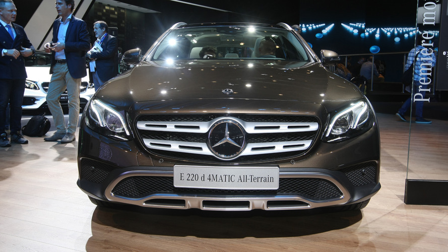 2017 Mercedes-Benz E200 All-Terrain Paris Motor Show