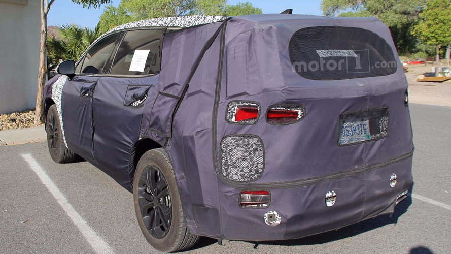 2019 Hyundai Santa Fe casus fotoğraflar