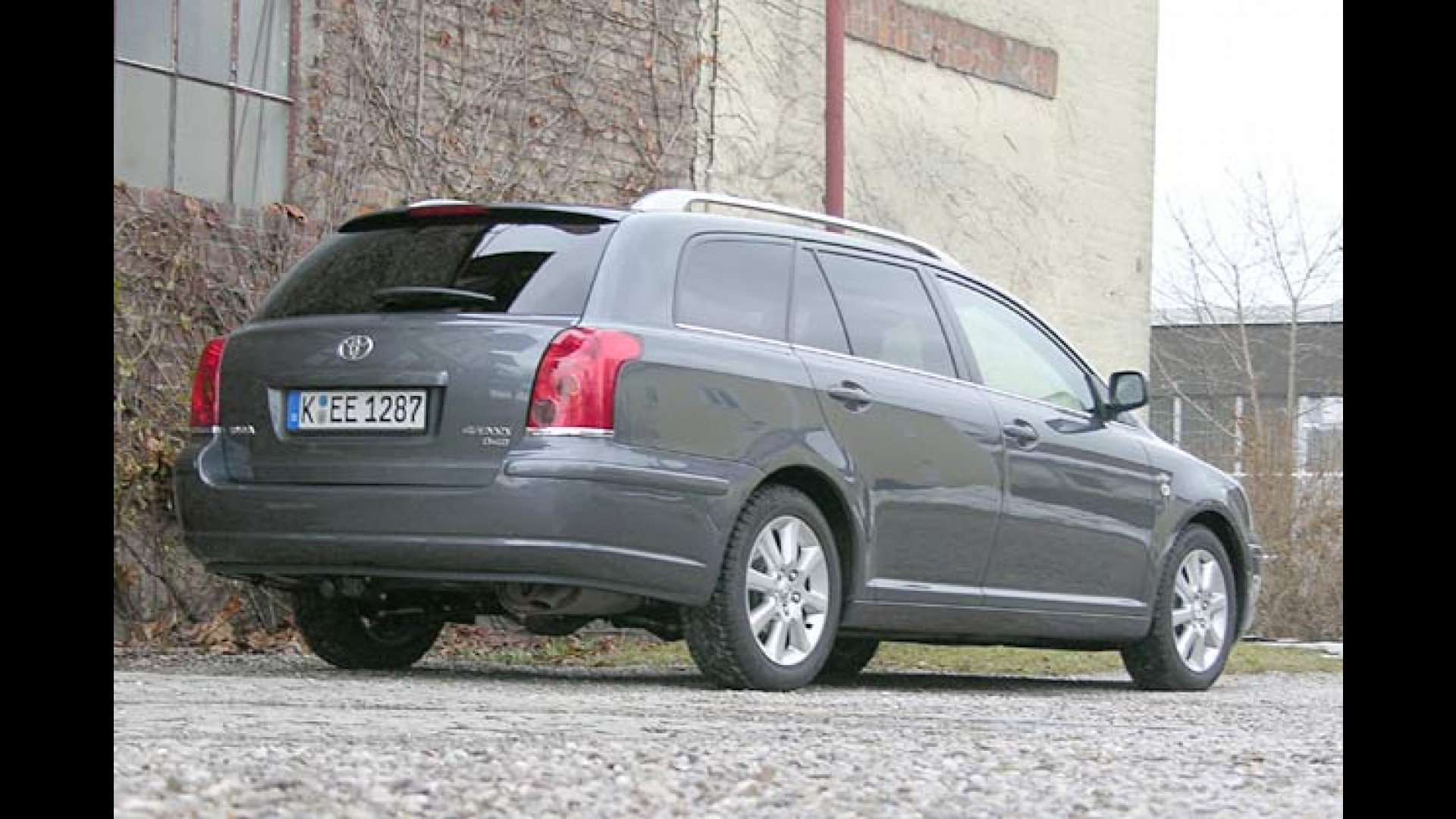 Toyota Avensis Combi 2.2 D Cat Executive Avensis 2.2 D-Cat Executive: Toyota mit Spaßfaktor im Test