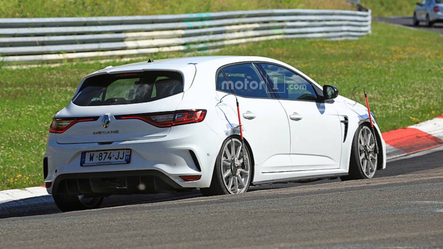Renault Mégane RS Trophy Spy Photos