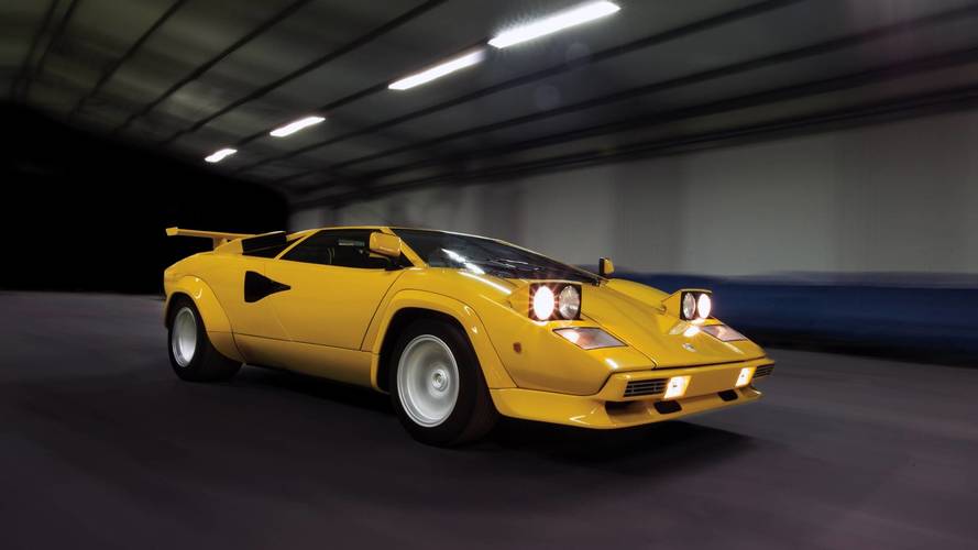 Lamborghini Countach LP400S 7