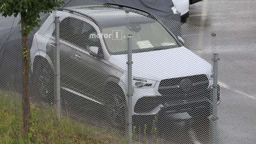 2019 Mercedes GLE spy photo