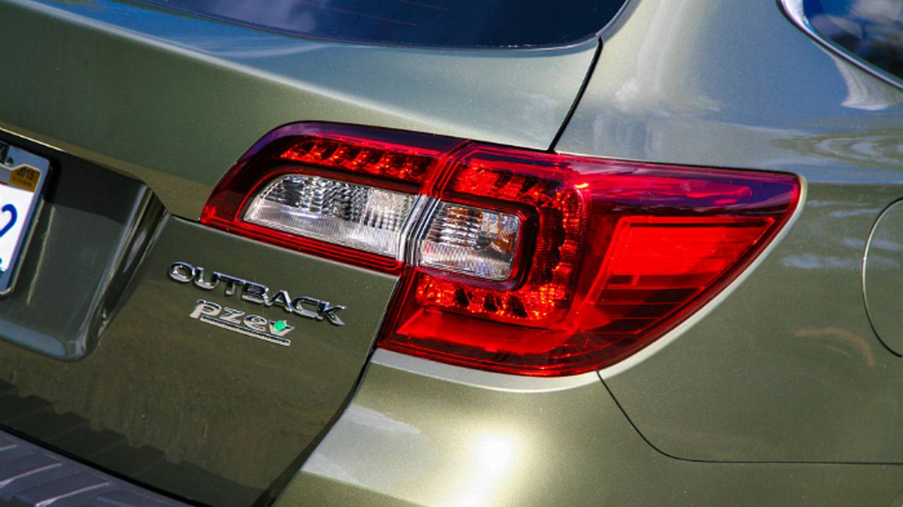 2015 Subaru Outback 2.5i Limited Review – Longterm Test Introduction