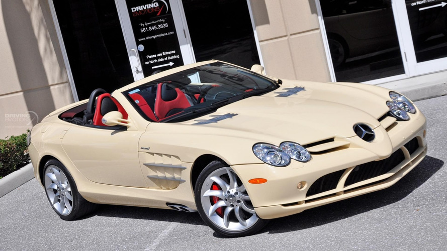 İlginç Renkli 2009 Mercedes-Benz SLR McLaren Roadster
