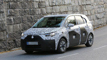 2017 Opel Meriva spy photo