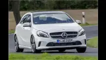 Mercedes A-Klasse Limousine erwischt