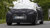 2015 Hyundai Veloster Turbo facelift spy photo