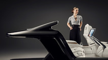 Volvo S90 Excellence with Lounge Console Concept