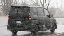 2017 Nissan Serena U.S. Spec spy photo