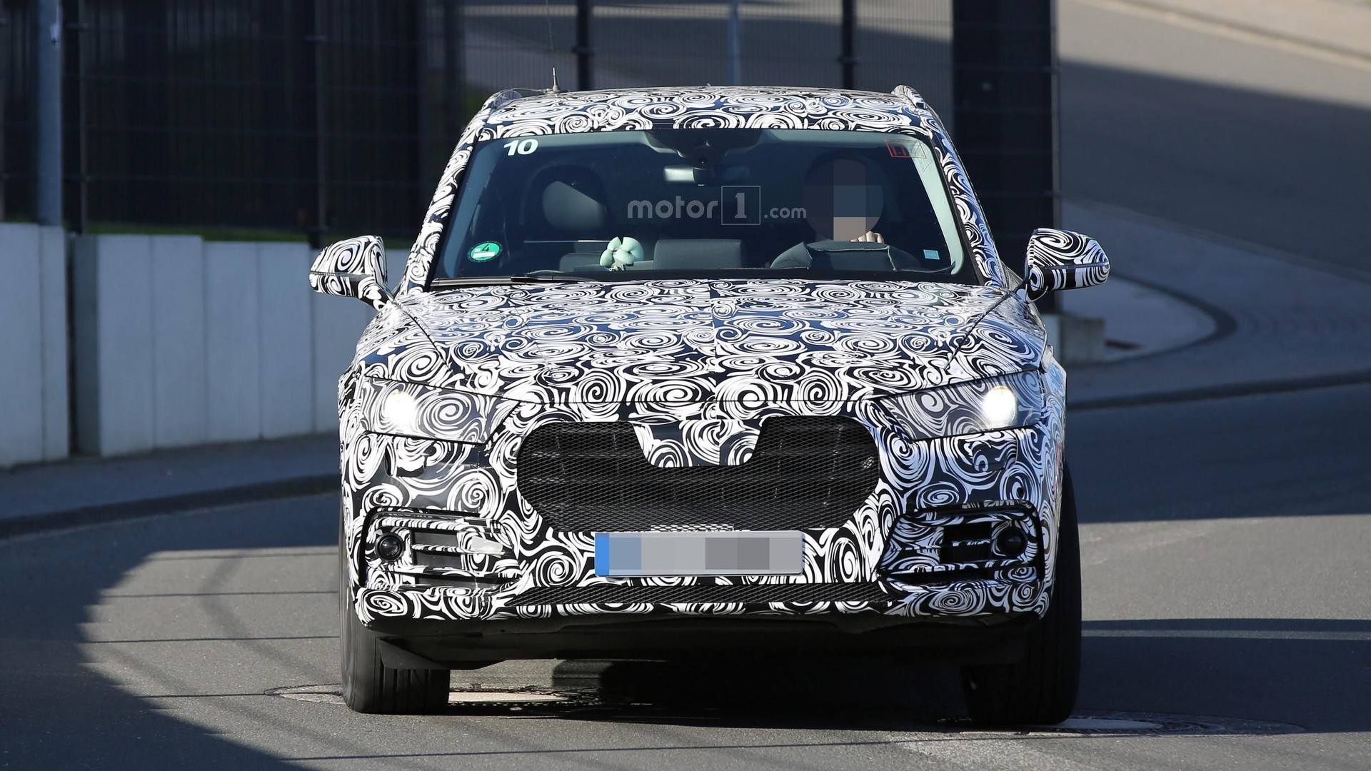 2017 Audi Q5 Spied With The Door Open