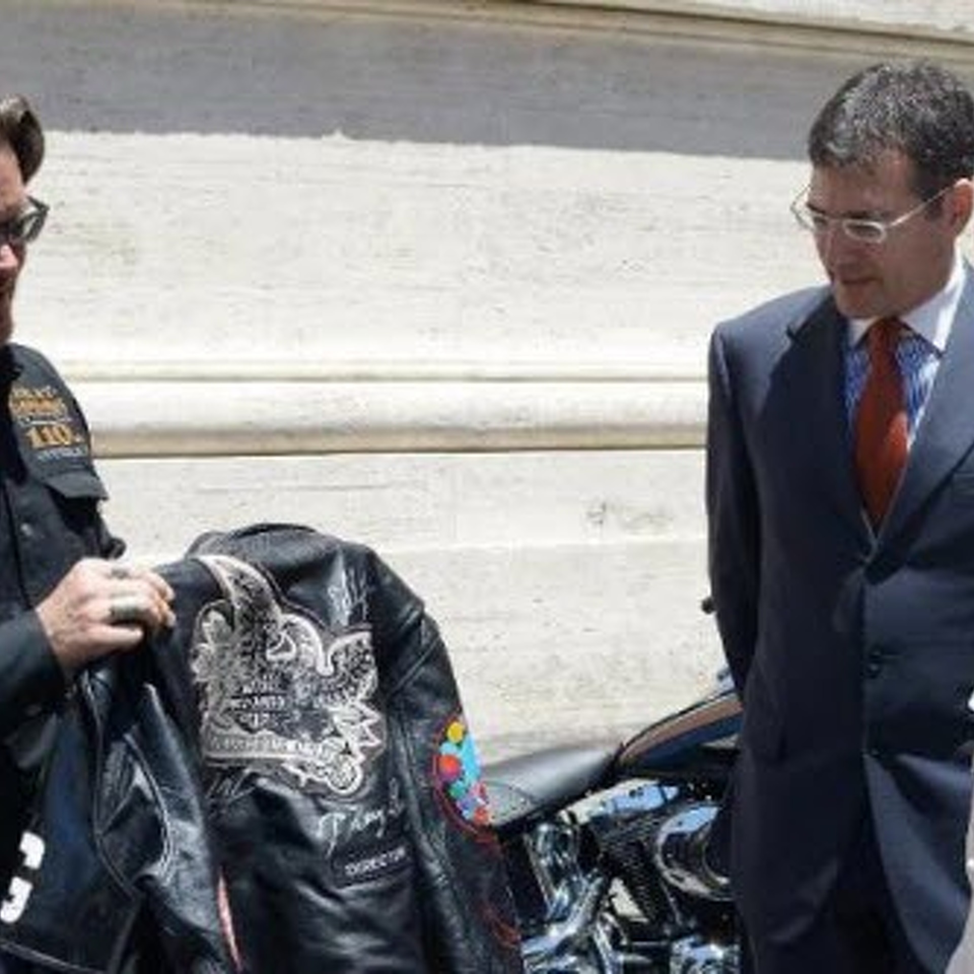 Pope's Harley-Davidson Sells for $327,000 at Paris Auction