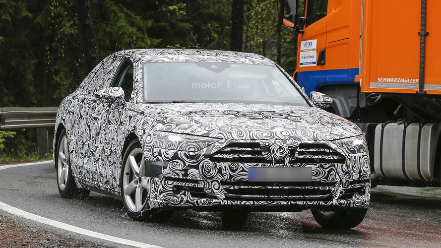 2018 Audi A8 casus fotoğrafları