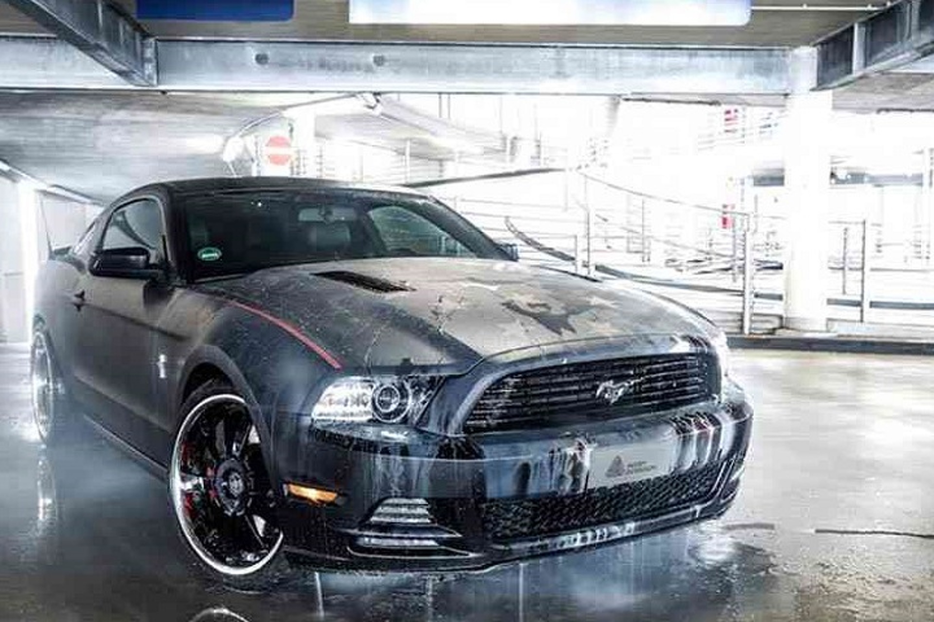 Patriotic Pony: Color-Changing Ford Mustang Shows Its True Colors
