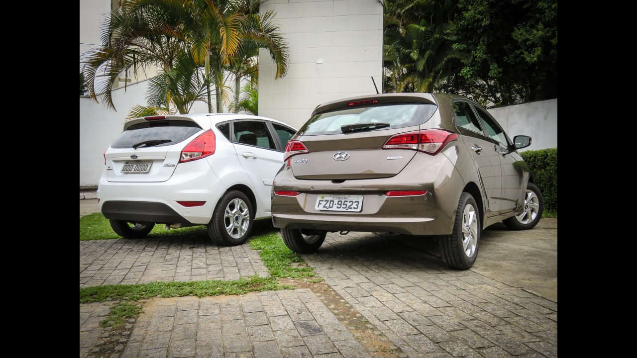 Teste CARPLACE: novo Hyundai HB20 melhora, mas ainda não bate o Fiesta