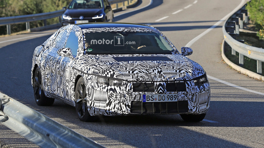 2017 VW Arteon spy photo