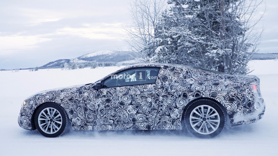 Yeni jenerasyon BMW 6 Serisi Coupe casus fotoğrafı
