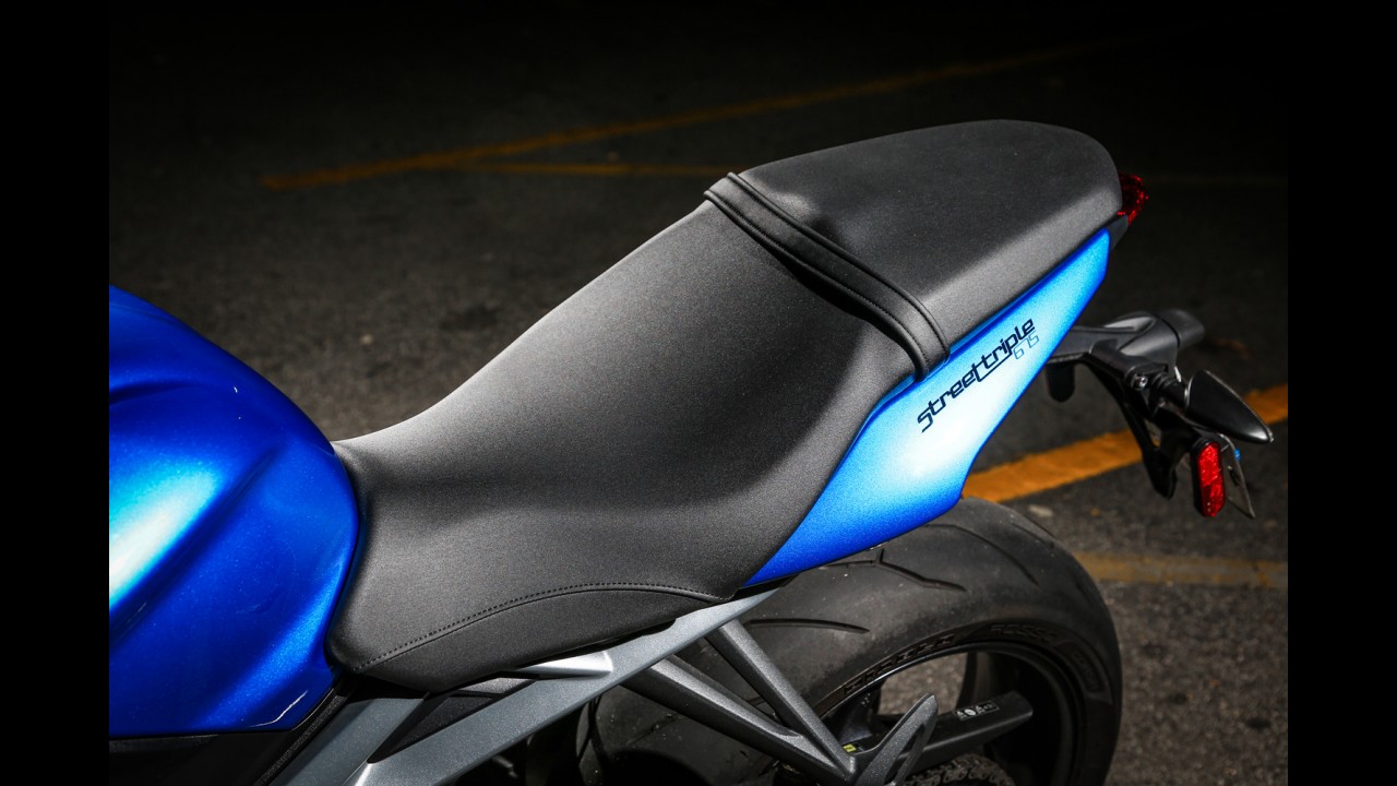 Melhor de 3: o pega das tricilíndricas Yamaha MT-09 e Triumph Street Triple