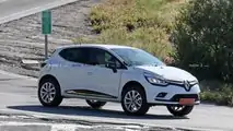 Renaults neues Kleinwagen-SUV als Erlkönig (2019)