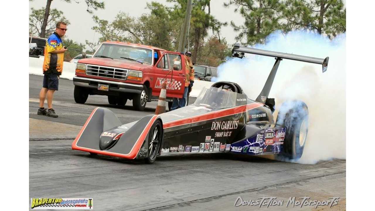 Big Daddy Don Garlit's tests<br />Swamp Rat 37 and breaks 180 mph!