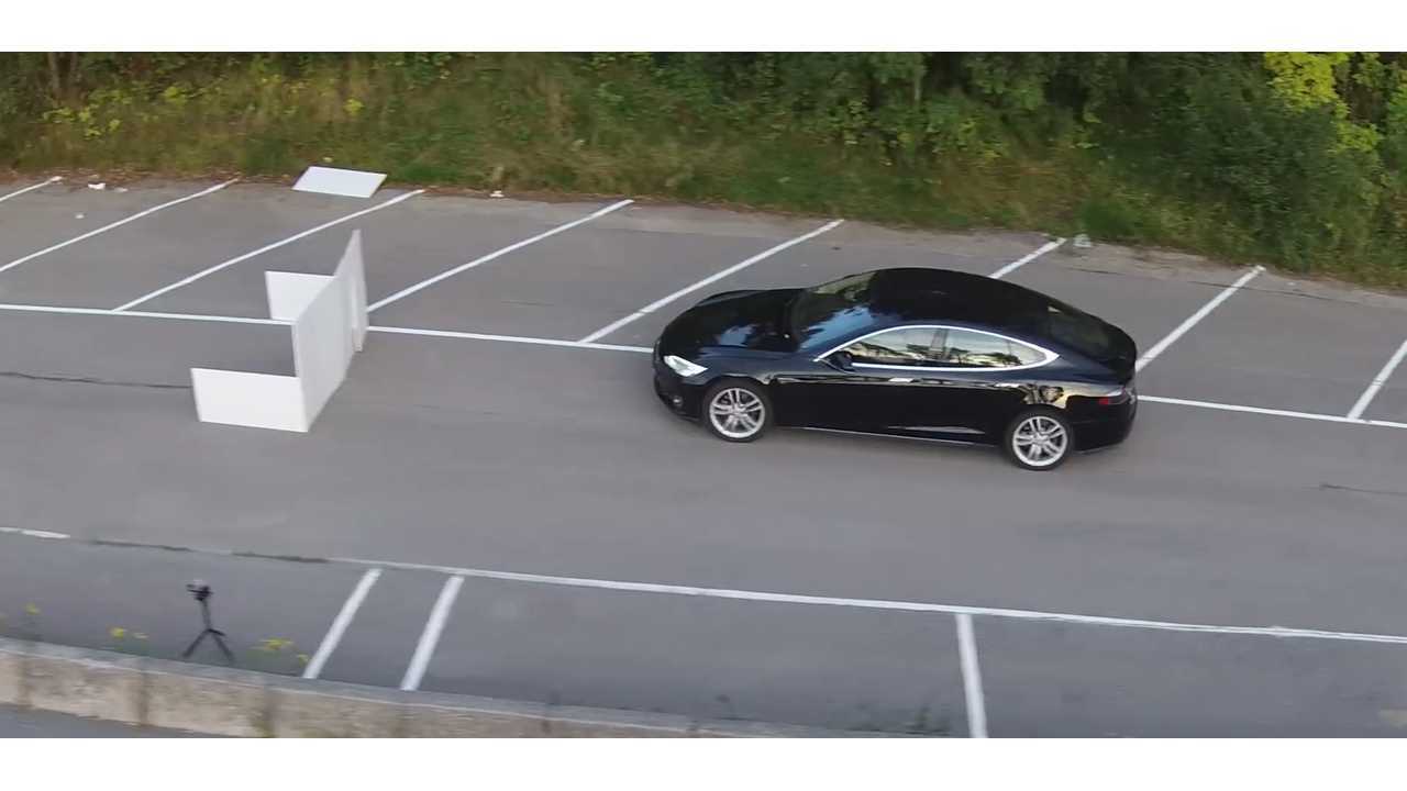 Tesla Model S Automatic Emergency Braking test 2