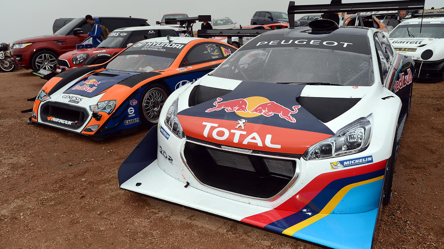 #208 Peugeot 208 T16 Pikes Peak- Sébastien Loeb