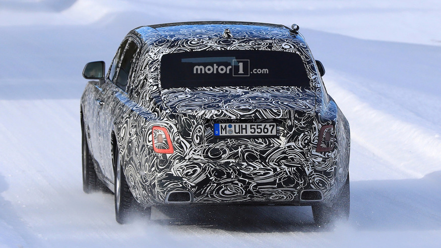 2018 Rolls-Royce Phantom Extended Wheelbase spy photo
