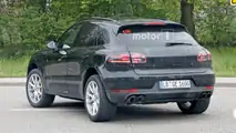Porsche Macan Refresh Spy Shots