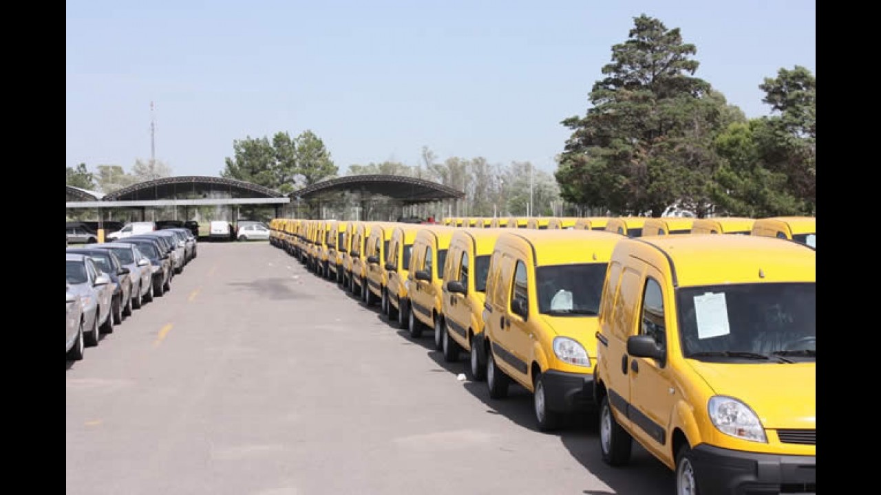Kangoo Express: Renault entregará mais de 1.000 unidades para frota dos Correios