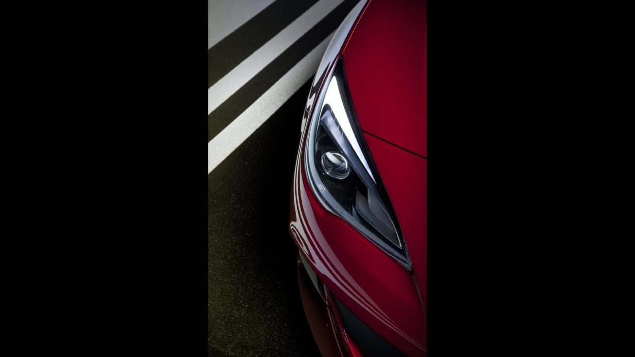 Novo Astra OPC é revelado pelo Opel GTC Paris Concept 2010