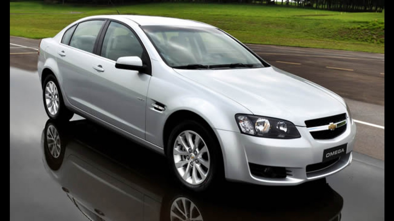Chevrolet lança o Omega Fittipaldi - Sedan traz motor V6 3.6 litros de 292 cv com injeção direta