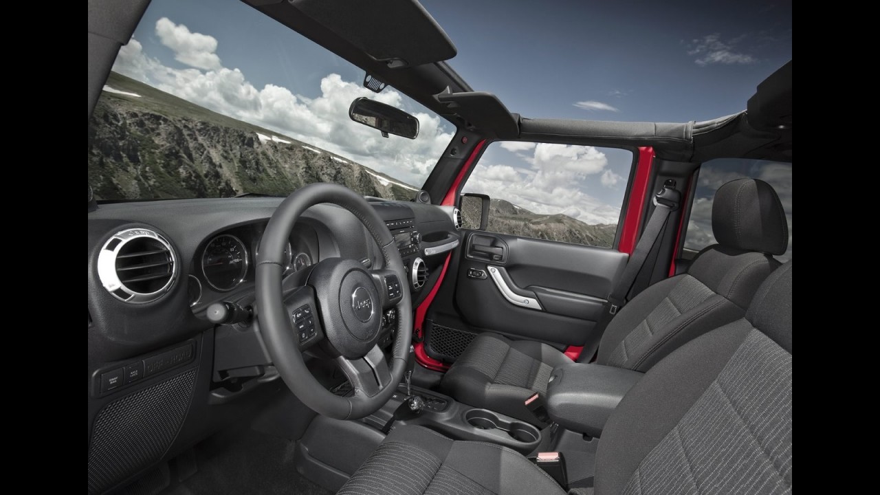Jeep Wrangler 2011 estreia novo visual e acabamento
