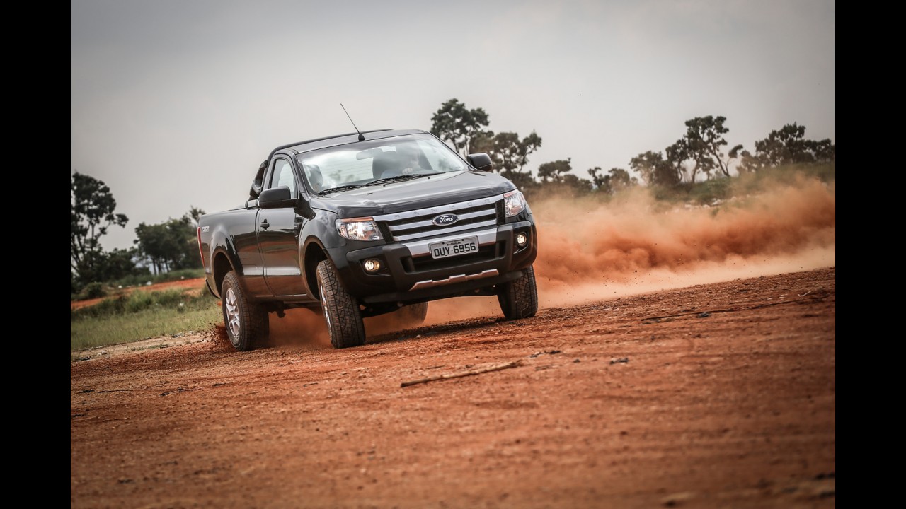 Teste CARPLACE: líder Strada é desafiada pelas novas Saveiro 16V e Ranger Sport