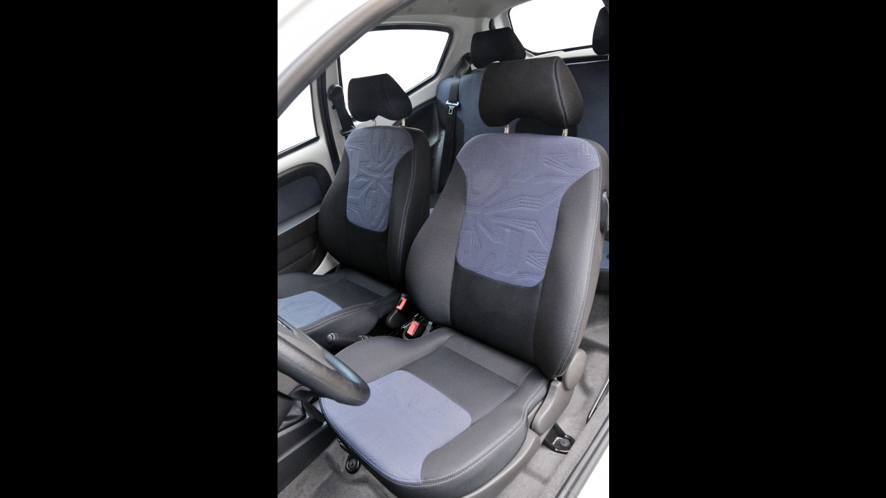 Novo Ford KA 2012 - Confira todos os itens, preços e detalhes do lançamento em fotos